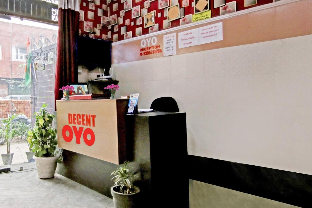 Flagship Hotel Decent Stay Near Pvr Vikaspuri Delhi New Delhi Exterior photo